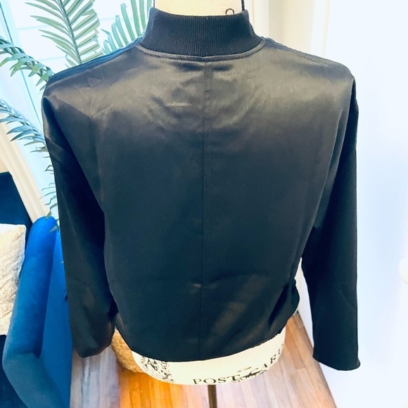 NEW Women’s Satin Black Bomber Jacket NWT - Picture 9 of 11